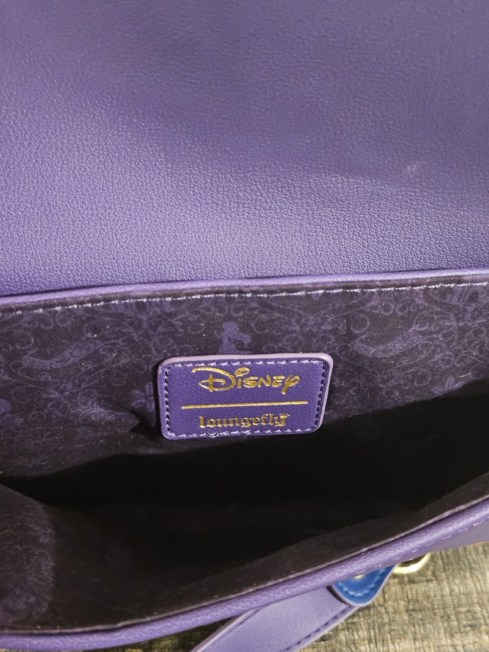 Loungefly Disney Aladdin Double Sided Crossbody Bag - Picture 2 of 5